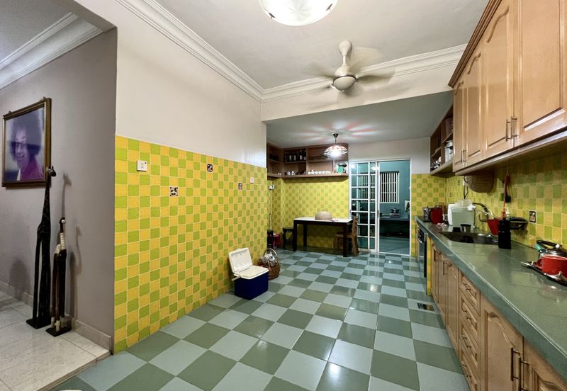 Bandar Tun Hussein Onn