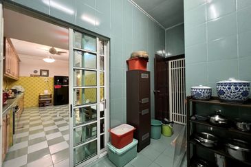 Bandar Tun Hussein Onn