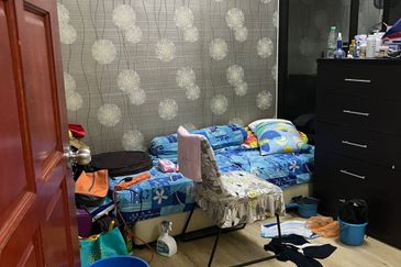 Jalan Suasana, Bandar Tun Hussein Onn