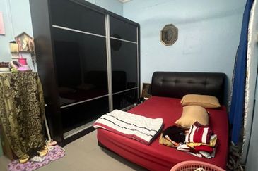 Jalan Suasana, Bandar Tun Hussein Onn