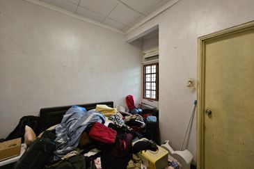 Bandar Tun Hussein Onn