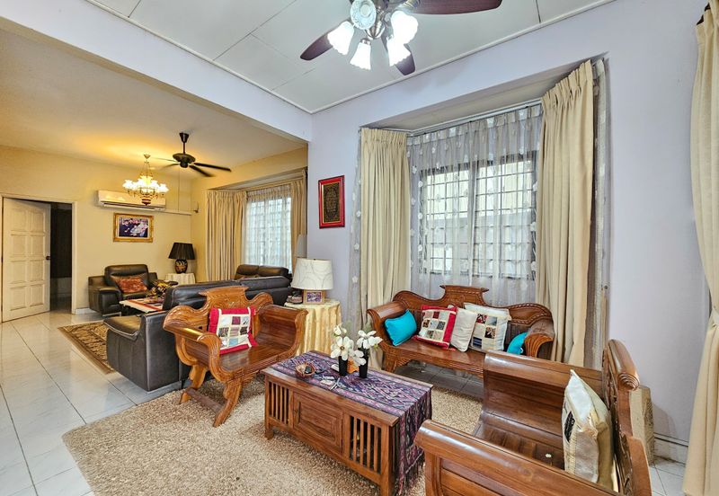 Bandar Tun Hussein Onn