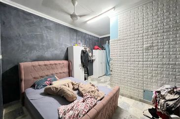 Bandar Tun Hussein Onn