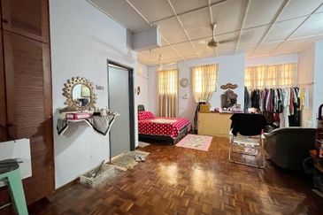 Bandar Tun Hussein Onn