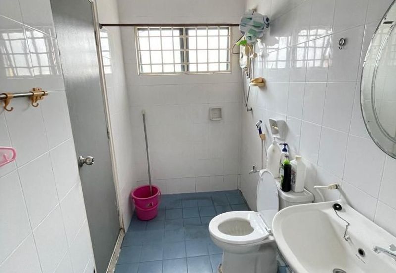 Taman Ikhlas Sungai Long