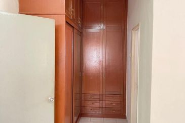 Taman Ikhlas Sungai Long