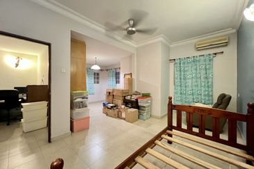 Bandar Tun Hussein Onn