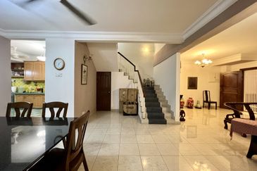 Bandar Tun Hussein Onn