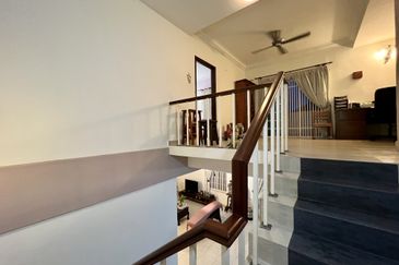 Bandar Tun Hussein Onn