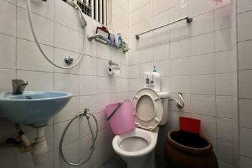 Bandar Tun Hussein Onn