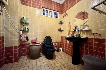 Bandar Tun Hussein Onn