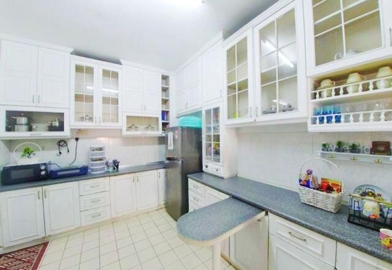 Bandar Tun Hussein Onn