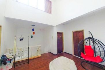 Bandar Tun Hussein Onn