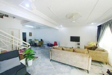 Bandar Tun Hussein Onn