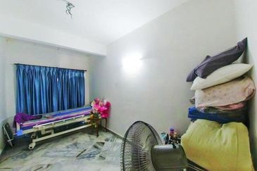 Bandar Tun Hussein Onn