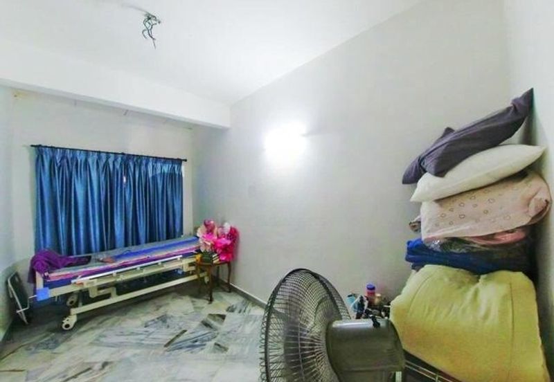 Bandar Tun Hussein Onn