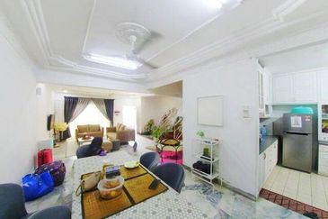 Bandar Tun Hussein Onn