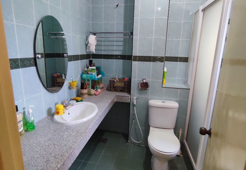 Bandar Tun Hussein Onn