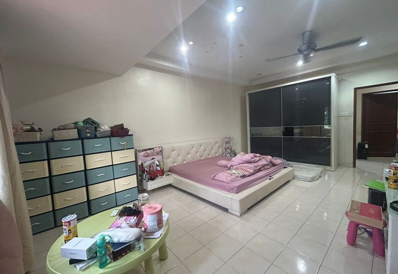 Bandar Mahkota Cheras