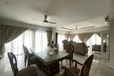 Bandar Tun Hussein Onn