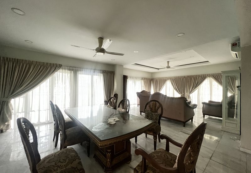 Bandar Tun Hussein Onn