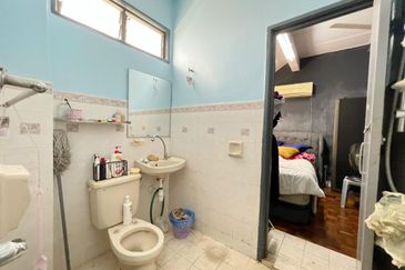 Bandar Tun Hussein Onn