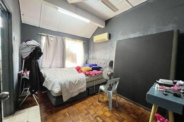 Bandar Tun Hussein Onn