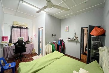 Bandar Tun Hussein Onn