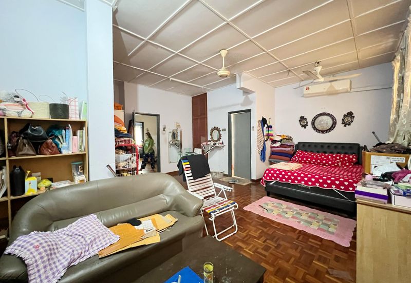 Bandar Tun Hussein Onn