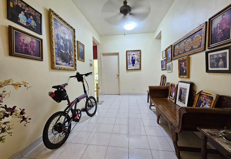 Bandar Tun Hussein Onn