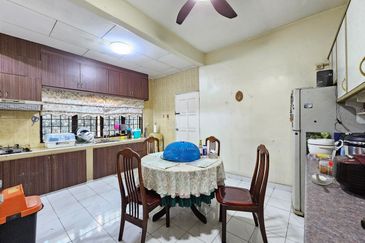 Bandar Tun Hussein Onn