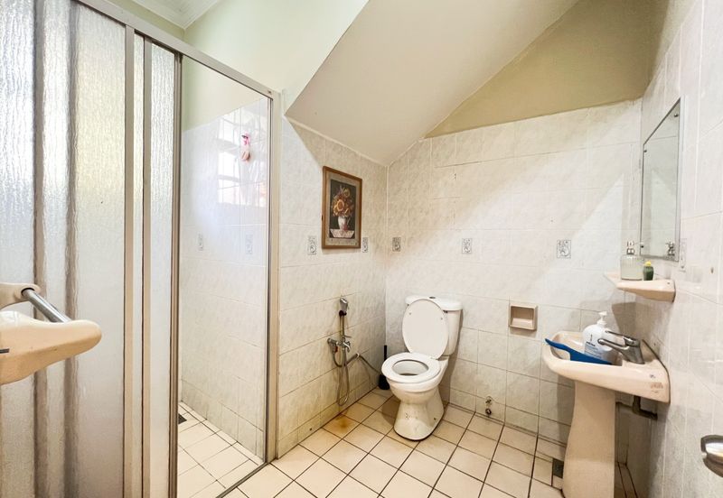 Bandar Tun Hussein Onn