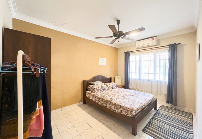 Bandar Tun Hussein Onn