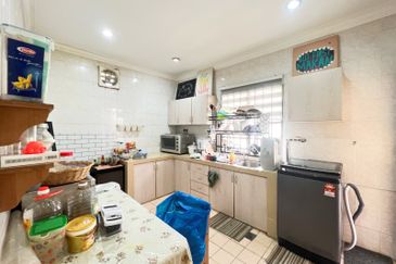 Bandar Tun Hussein Onn