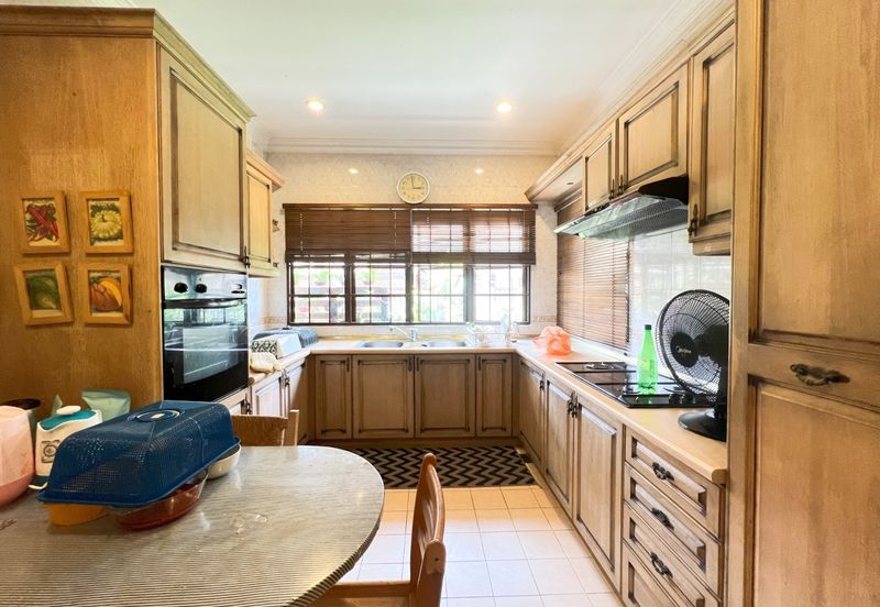 Bandar Tun Hussein Onn