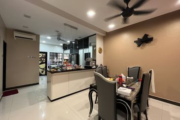 Bandar Tun Hussein Onn