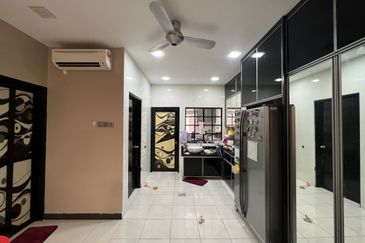 Bandar Tun Hussein Onn