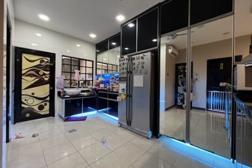 Bandar Tun Hussein Onn