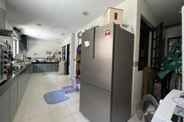 Bandar Tun Hussein Onn