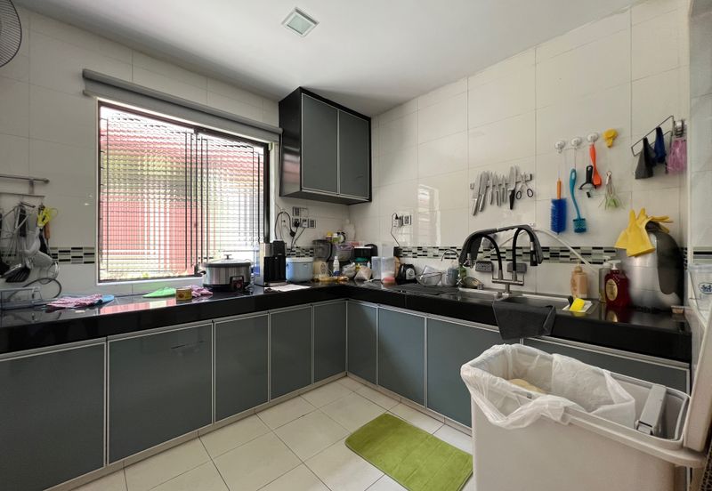 Bandar Tun Hussein Onn