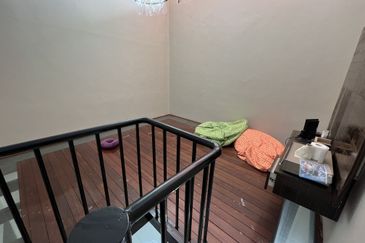 Bandar Tun Hussein Onn