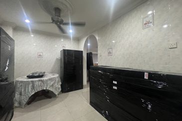 Bandar Tun Hussein Onn