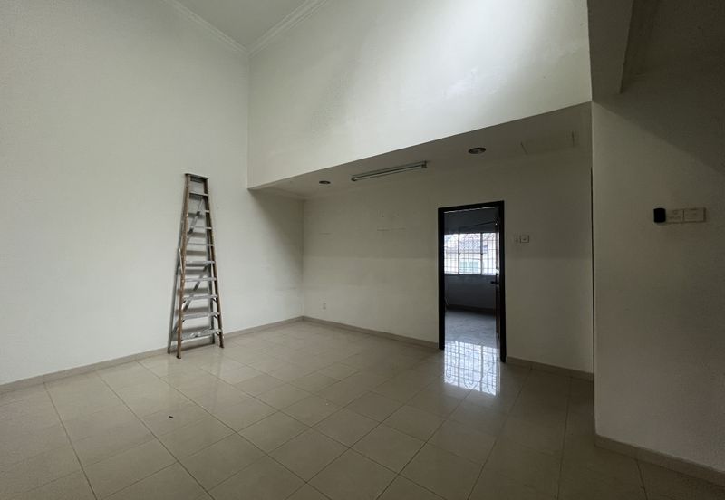 Bandar Tun Hussein Onn