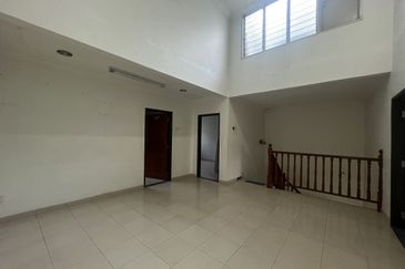 Bandar Tun Hussein Onn