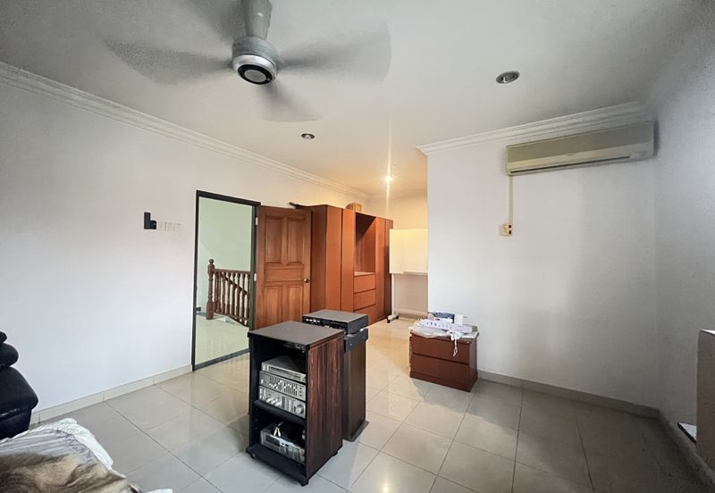 Bandar Tun Hussein Onn