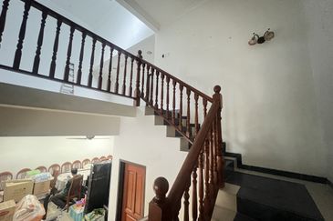 Bandar Tun Hussein Onn