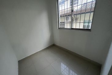 Bandar Tun Hussein Onn