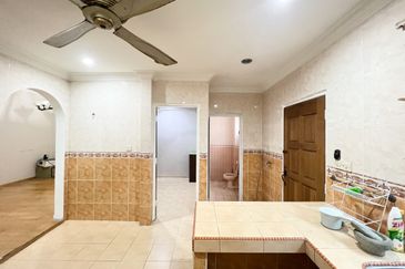 Bandar Tun Hussein Onn