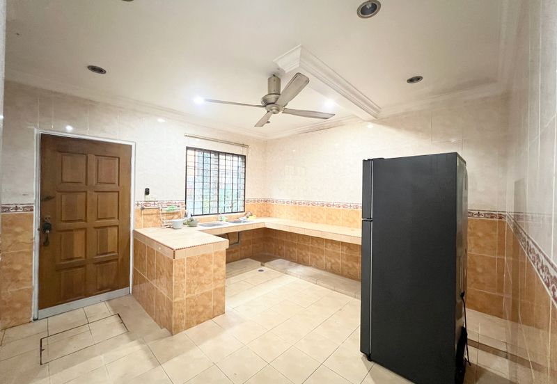 Bandar Tun Hussein Onn