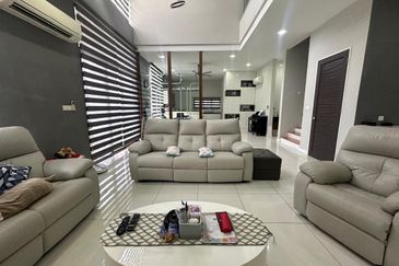 Twin Palm, Bandar Sungai Long   